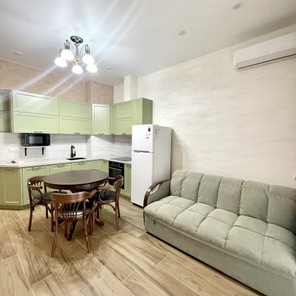 3-комнатные апартаменты с видом во двор №330, 3 этаж, Скай2