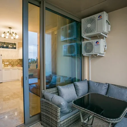 №15, 4 этаж, Скай1