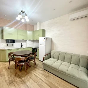 3-комнатные апартаменты с видом во двор №330, 3 этаж, Скай2